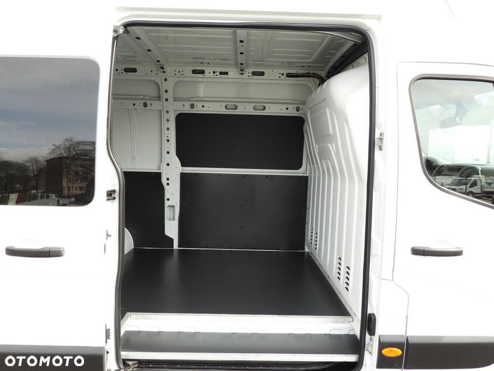 Renault MASTER FURGON TEMPOMAT PNEUMATYKA BLIŹNIACZE KOŁA KLIMATYZACJA  165KM - 22