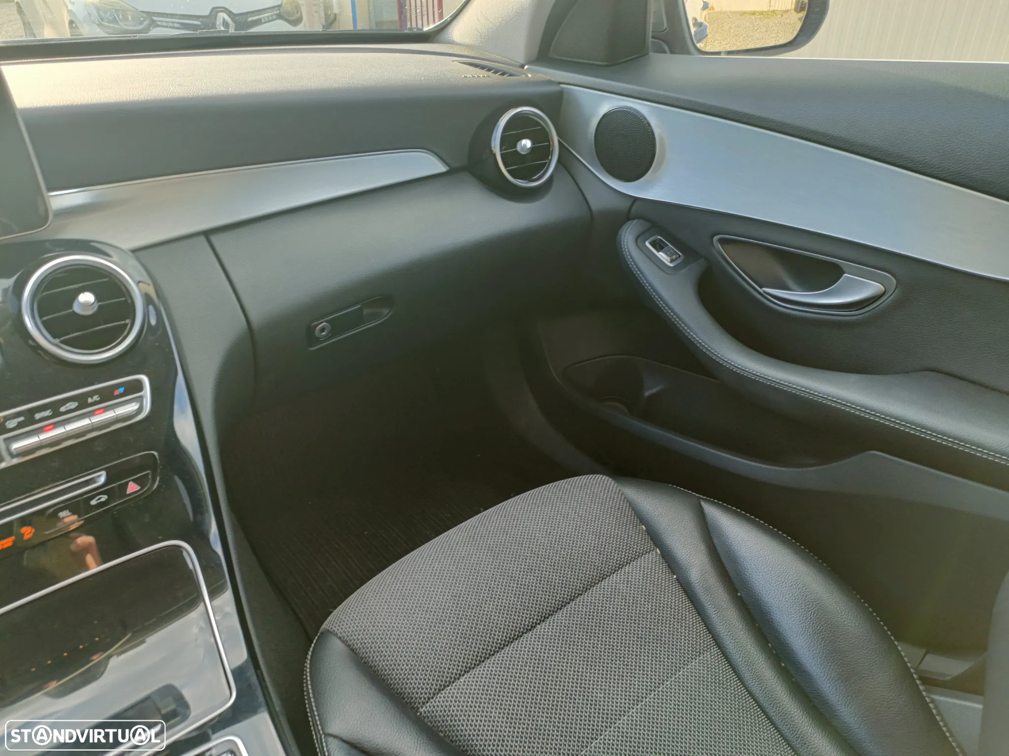 Mercedes-Benz C 220 d Avantgarde Aut. - 17