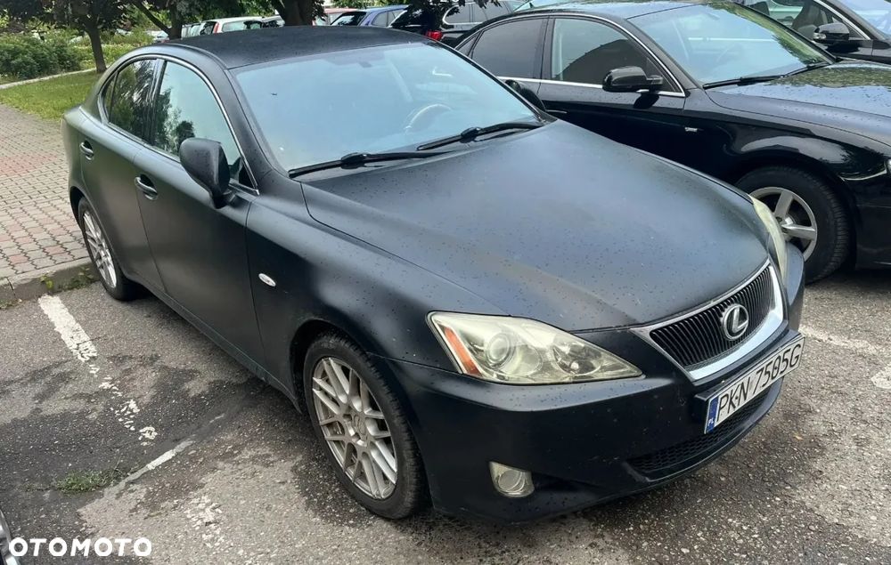 Lexus IS 220d - 9