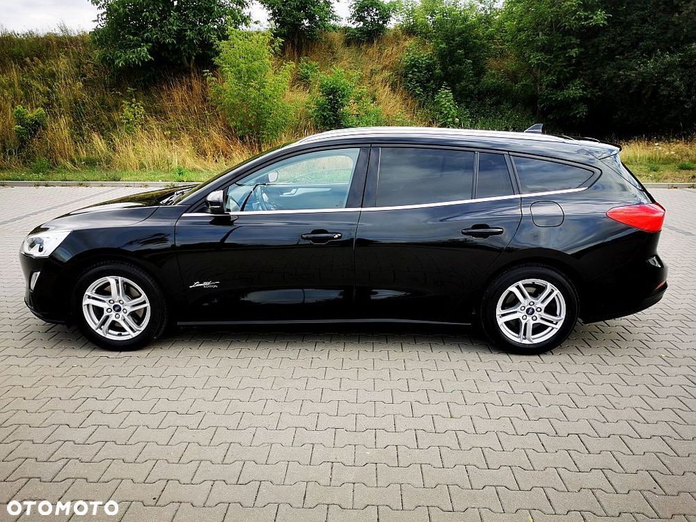 Ford Focus - 27