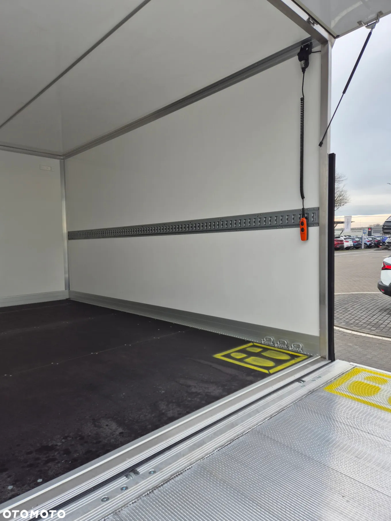 Renault Master KONTENER z WINDĄ - 6