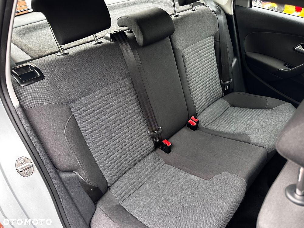 Volkswagen Polo - 21
