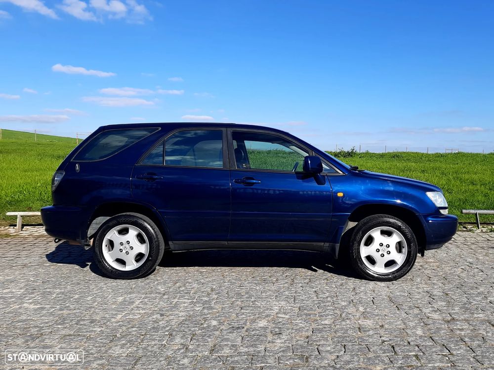 Lexus RX 300 Standard - 19