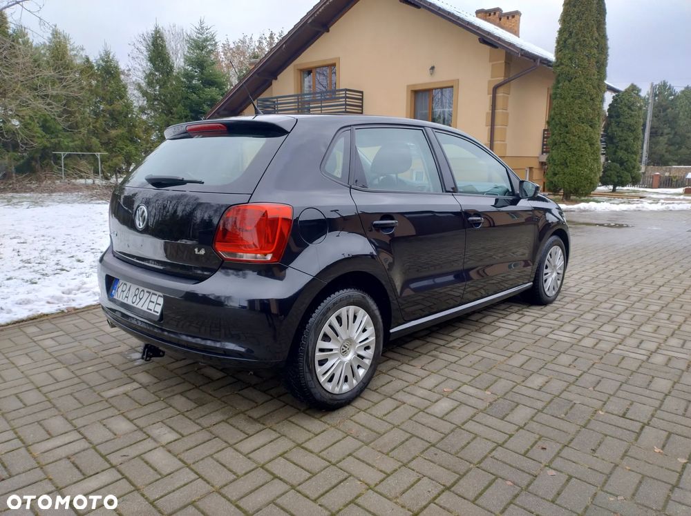 Volkswagen Polo 1.4 16V Comfortline - 13