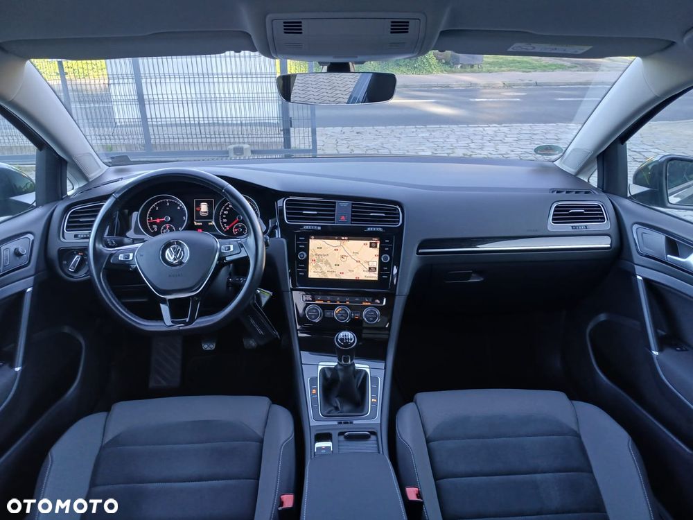 Volkswagen Golf 2.0 TDI BMT Highline - 13