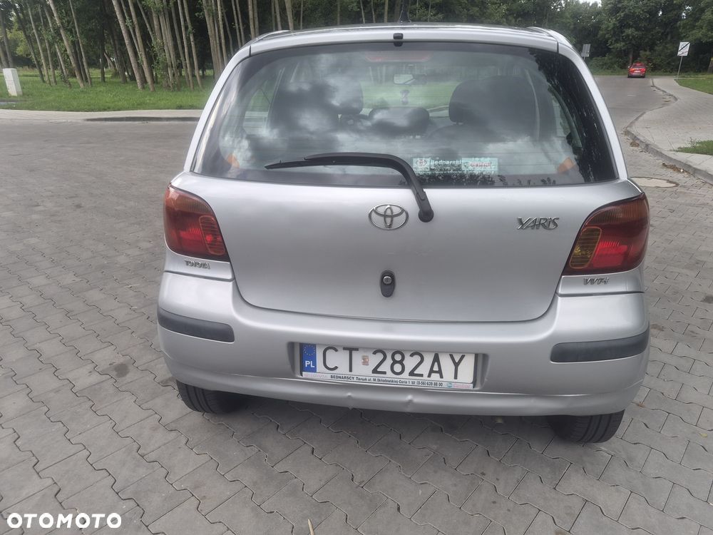 Toyota Yaris - 5