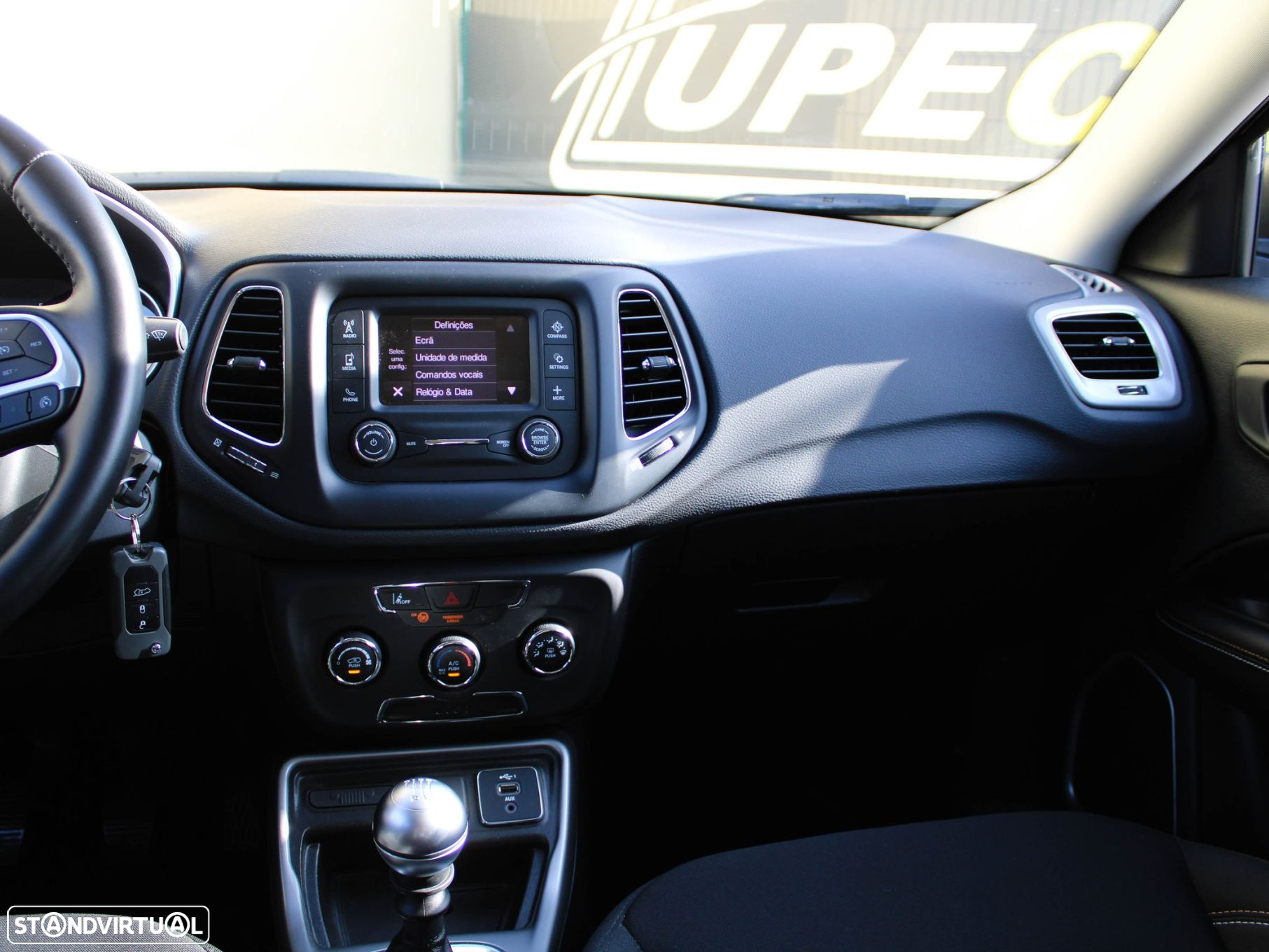 Jeep Compass 1.3 T Sport - 20