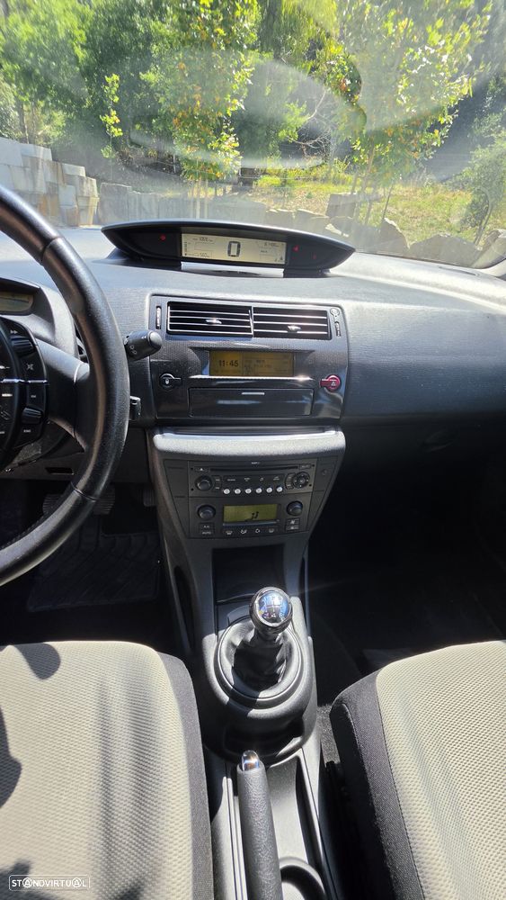 Citroën C4 - 7