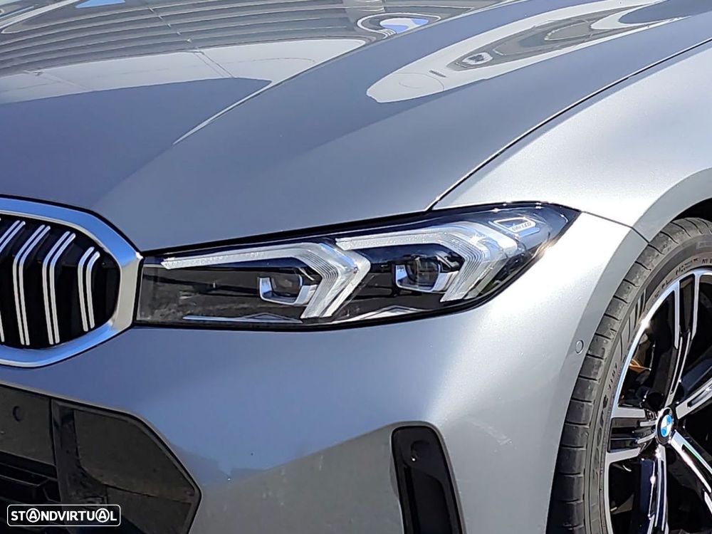 BMW 320 d Pack Desportivo M Auto - 3