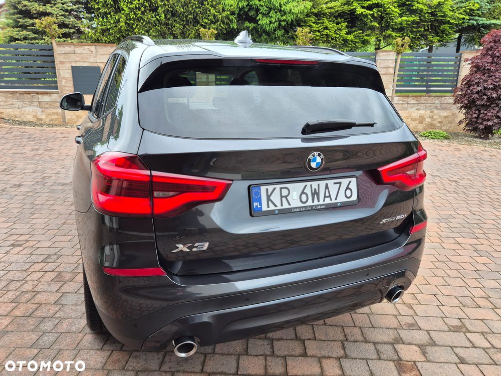 BMW X3 xDrive20i GPF xLine - 11