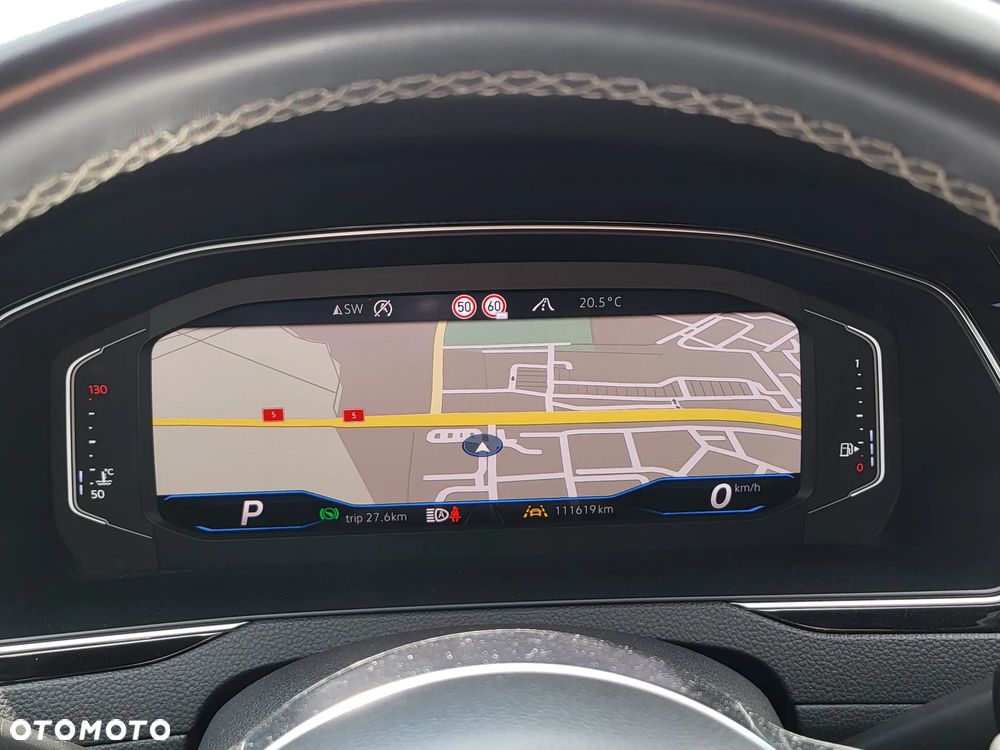 Volkswagen Arteon 2.0 TDI SCR R-Line DSG - 32