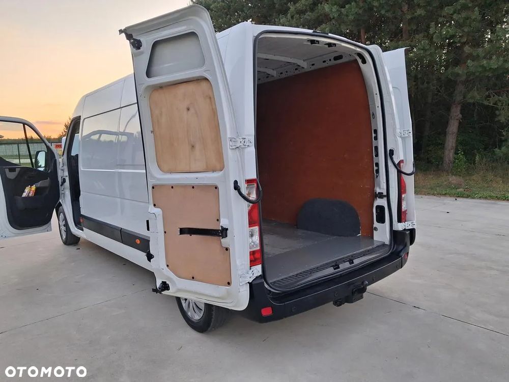 Renault Master - 24