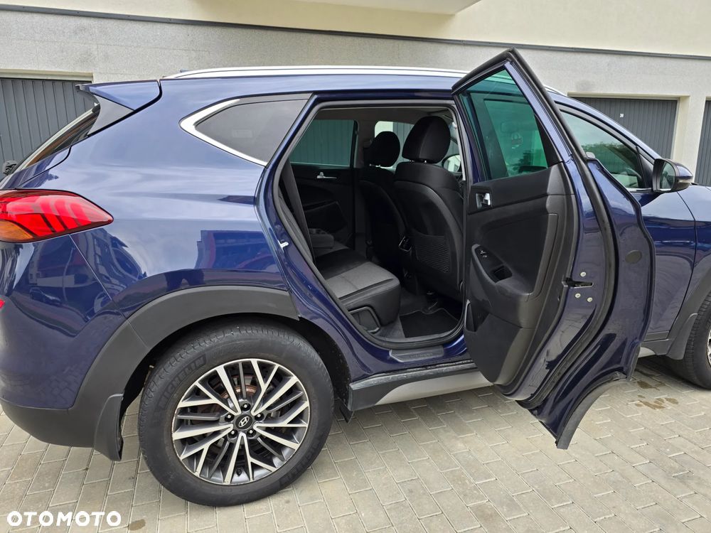 Hyundai Tucson 1.6 GDI BlueDrive Style 2WD - 18