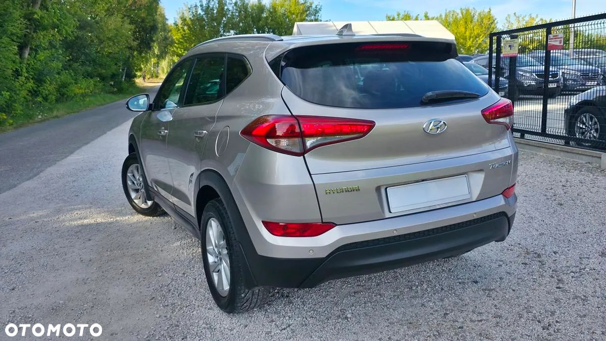 Hyundai Tucson - 12