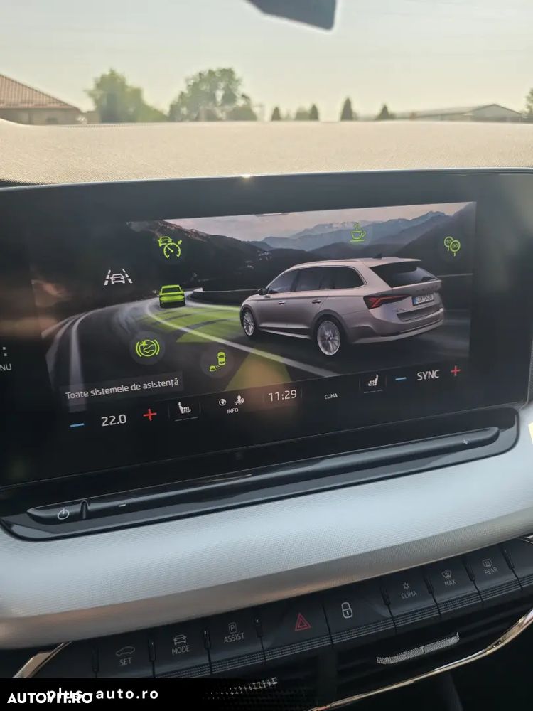 Skoda Octavia 2.0 TDI Style - 25