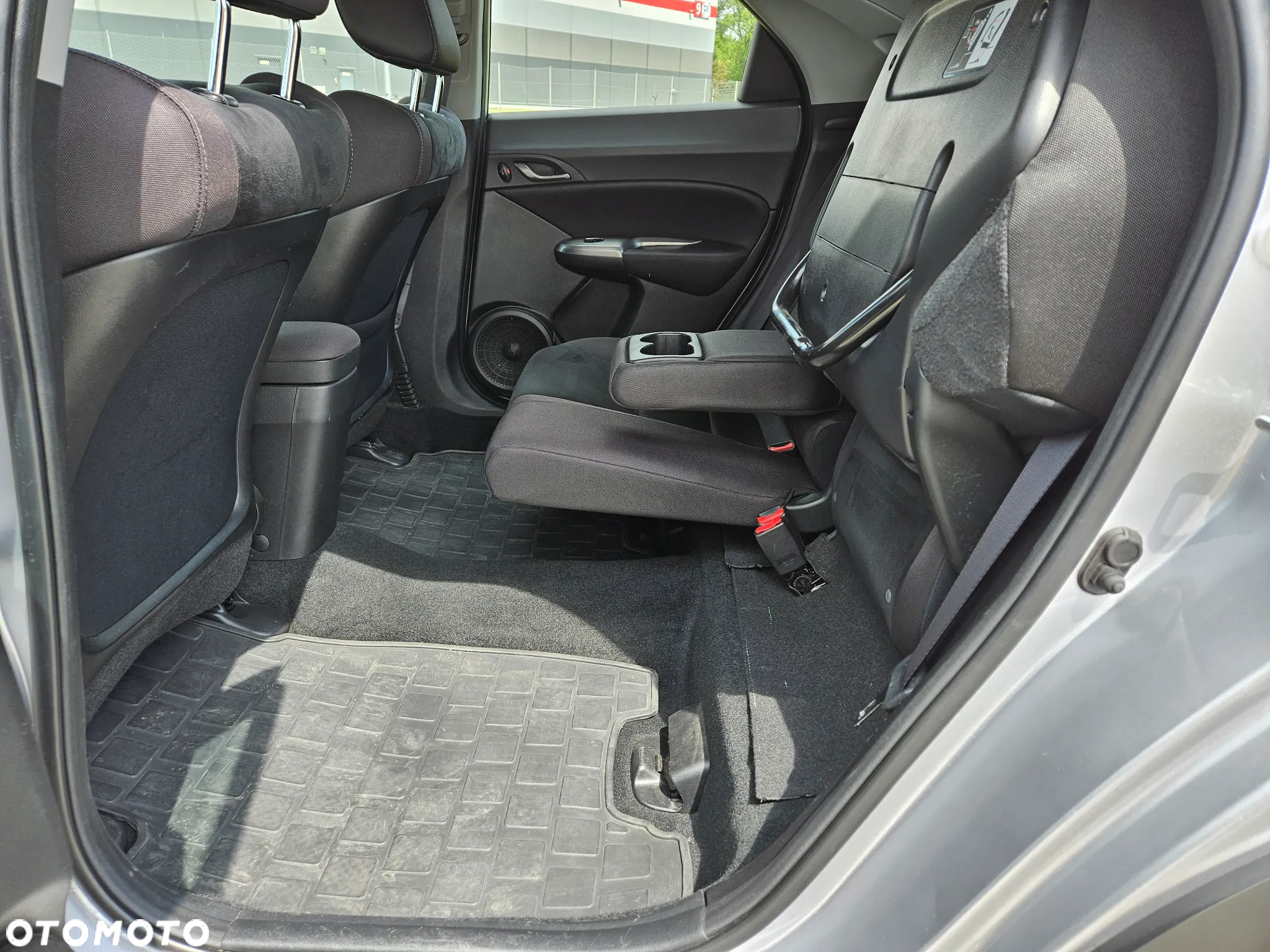 Honda Civic 1.8i-VTEC Sport - 12