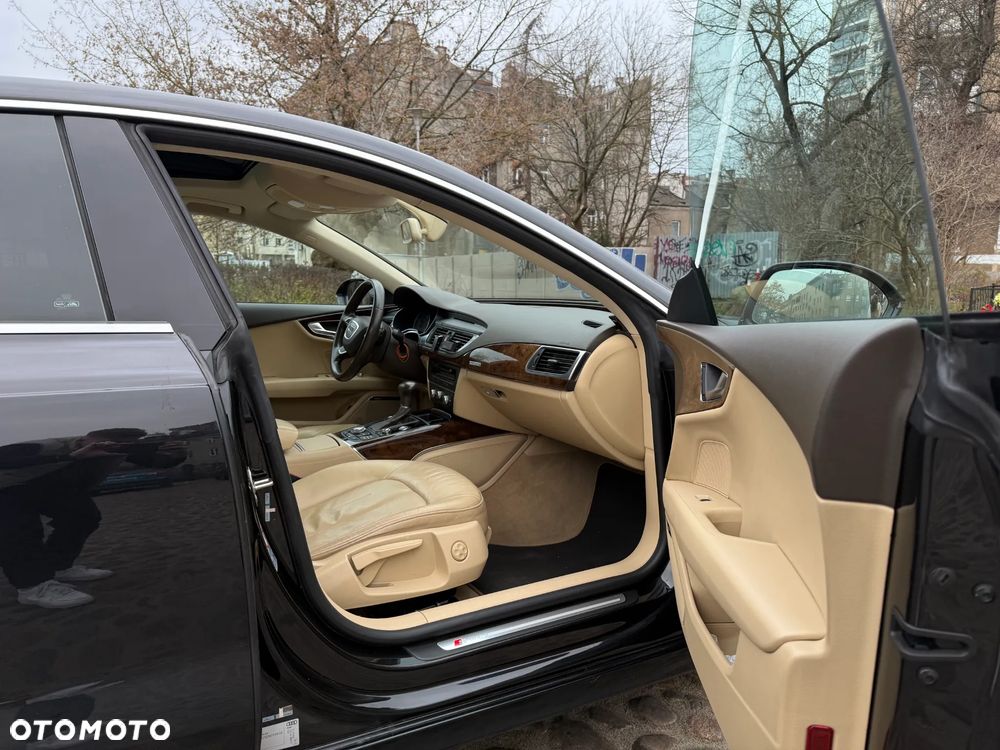 Audi A7 Sportback - 16