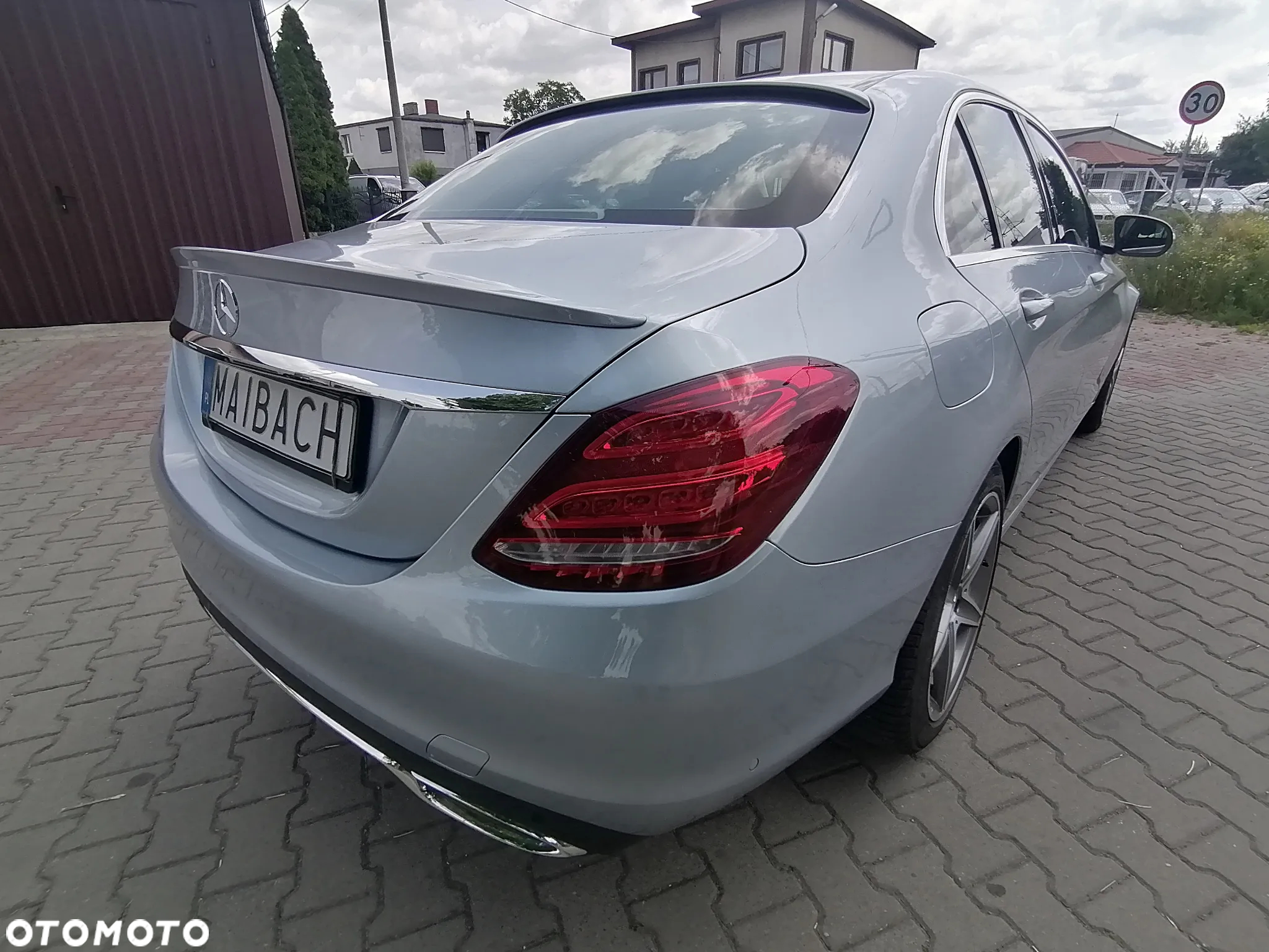 Mercedes-Benz Klasa C 180 (BlueTEC) d T Exclusive - 9