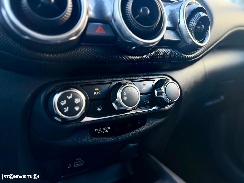 Nissan Juke 1.0 DIG-T N-Connecta - 23