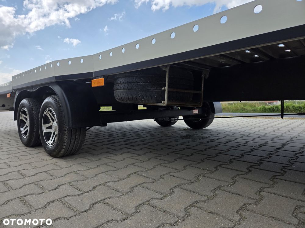 Volkswagen Transporter - 12