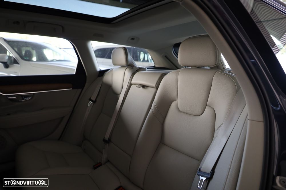 Volvo V90 2.0 T6 PHEV Inscription Expression AWD - 16