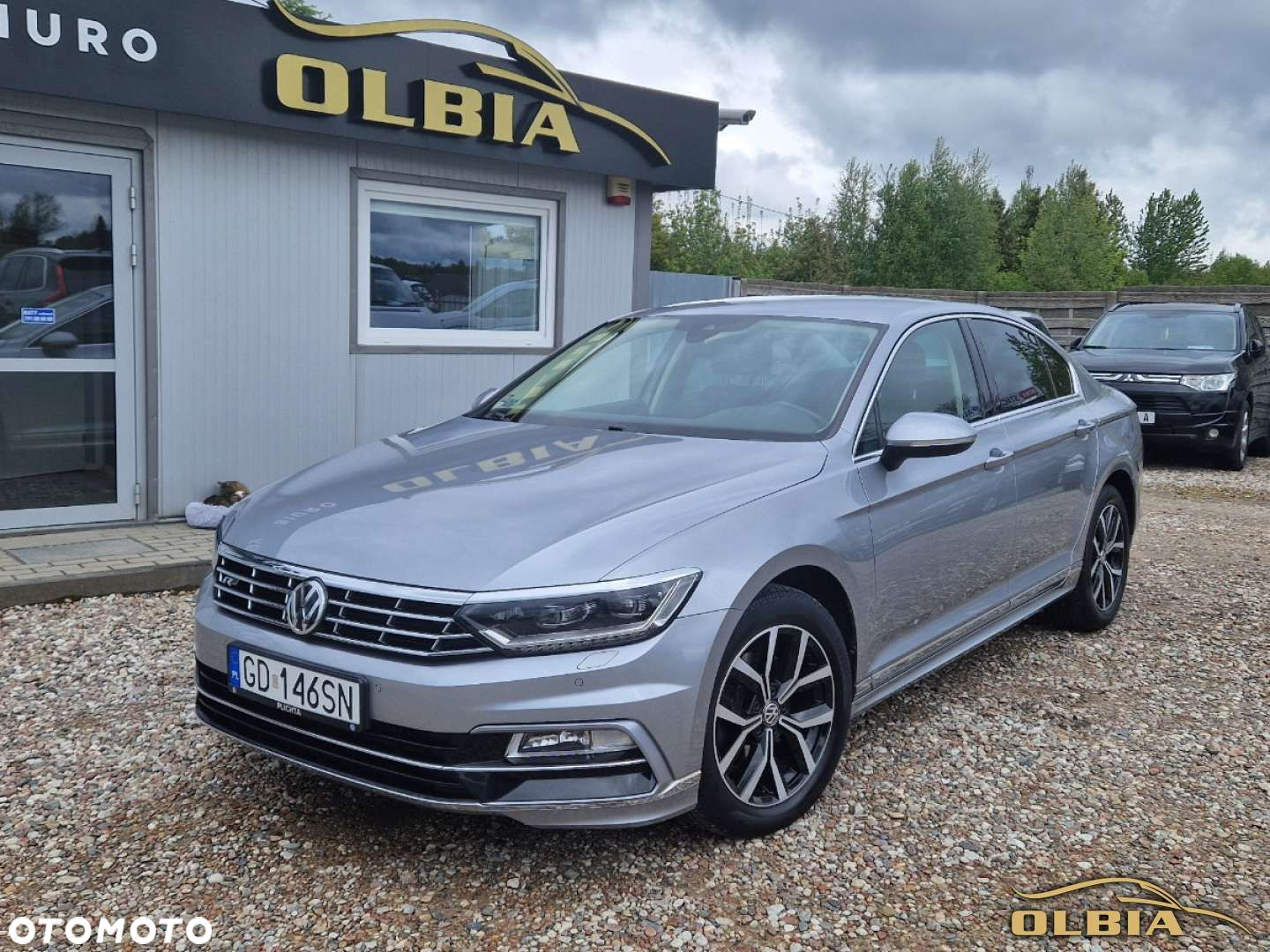 Volkswagen Passat - 27