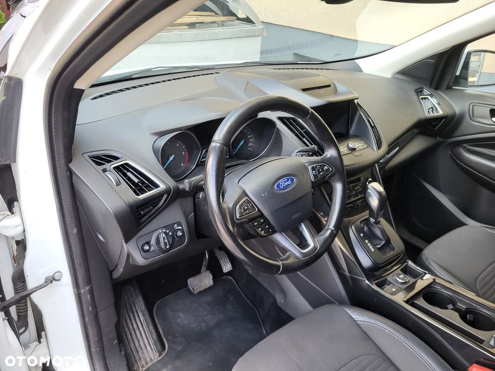Ford Kuga 1.5 TDCi FWD Titanium - 30