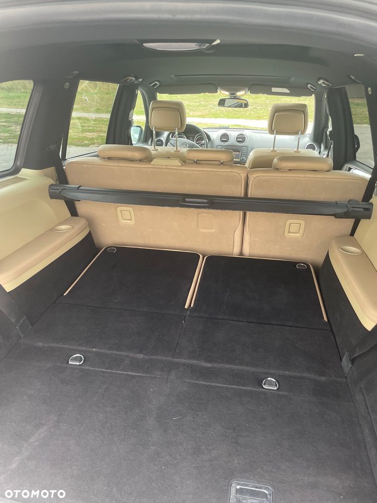 Mercedes-Benz GL 450 CDI - 21