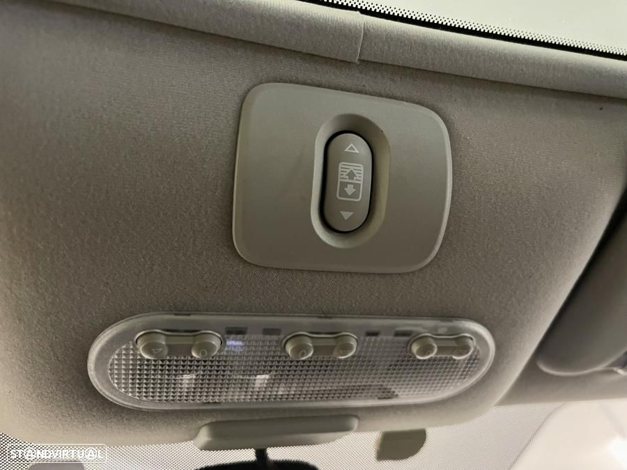 Nissan Qashqai 1.6 dCi Tekna Sport S&S - 17