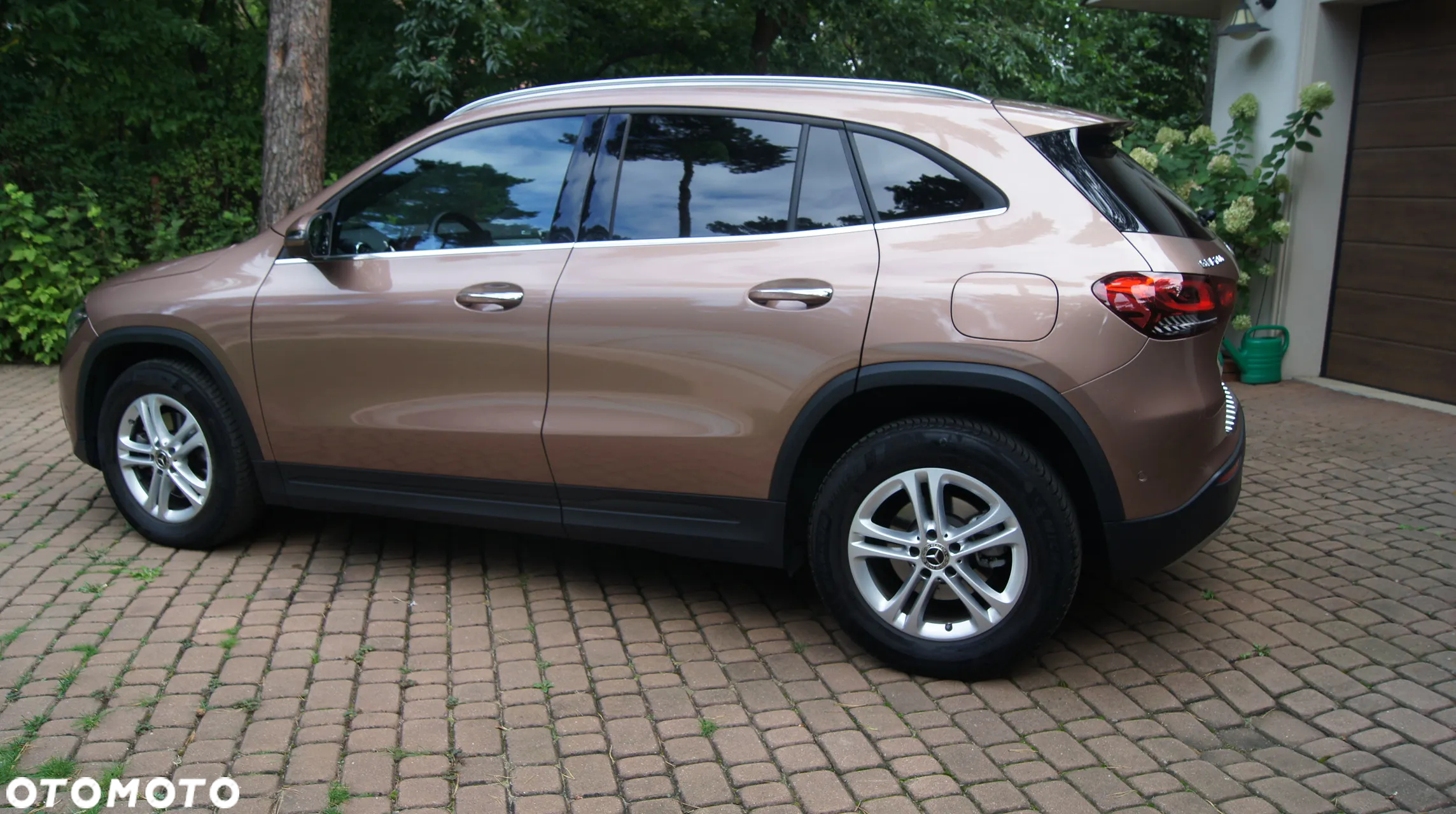 Mercedes-Benz GLA 200 4-Matic AMG Line - 6
