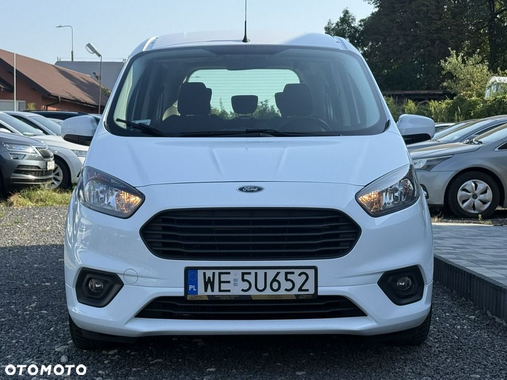 Ford Tourneo Courier - 4