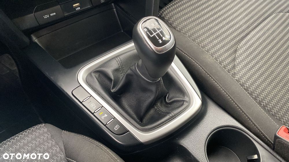 Kia Ceed 1.5 T-GDI M - 18