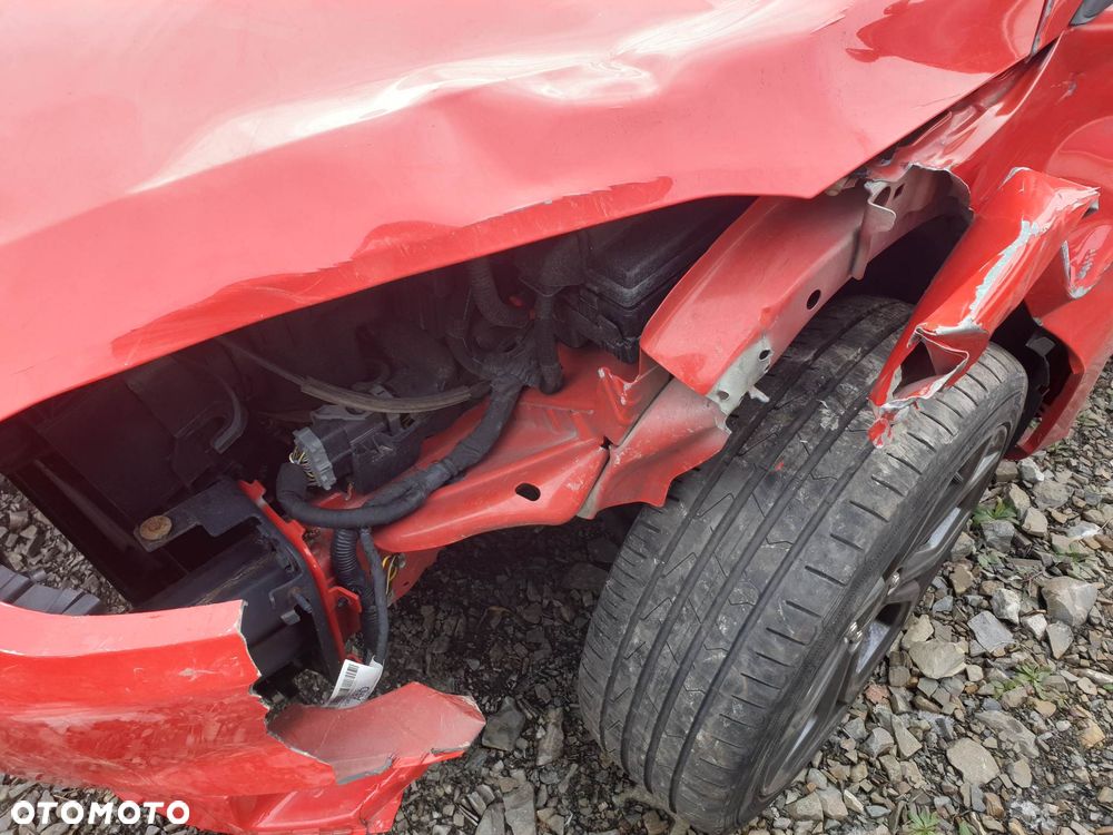 Ford Fiesta 1.0 EcoBoost S&S ST-LINE - 9