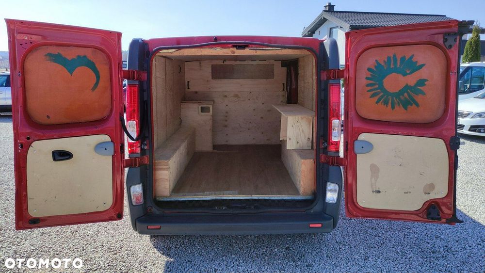Opel Vivaro - 8