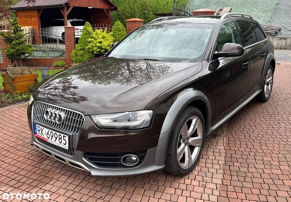 Audi A4 Allroad 2.0 TDI Quattro S tronic - 13