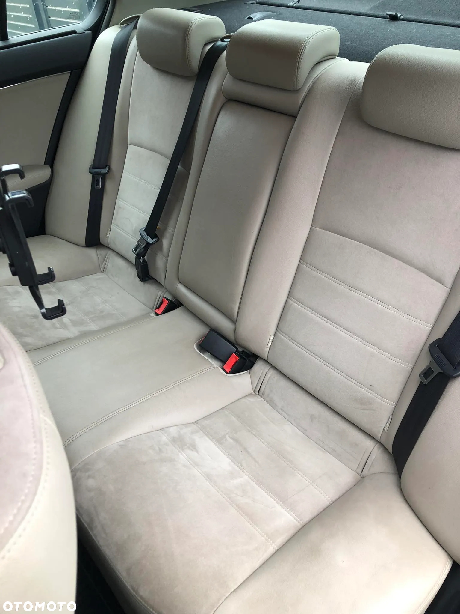 Toyota Avensis 1.8 Premium - 7