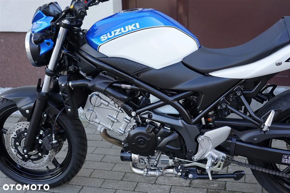 Suzuki SV - 26