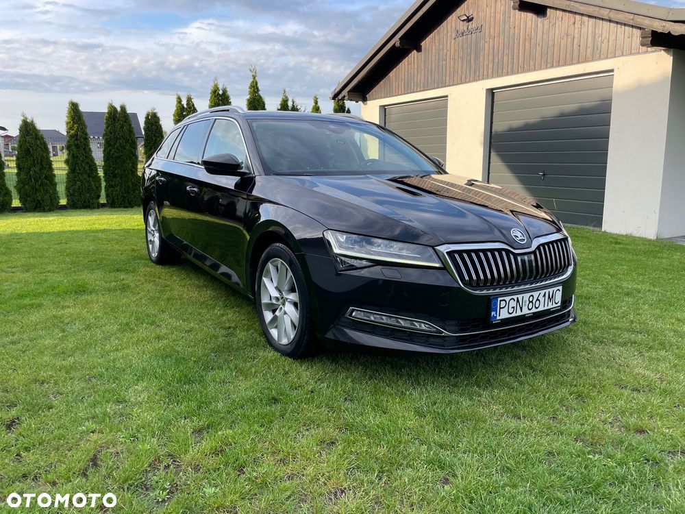 Skoda Superb 2.0 TDI SCR 4x4 Style DSG - 4