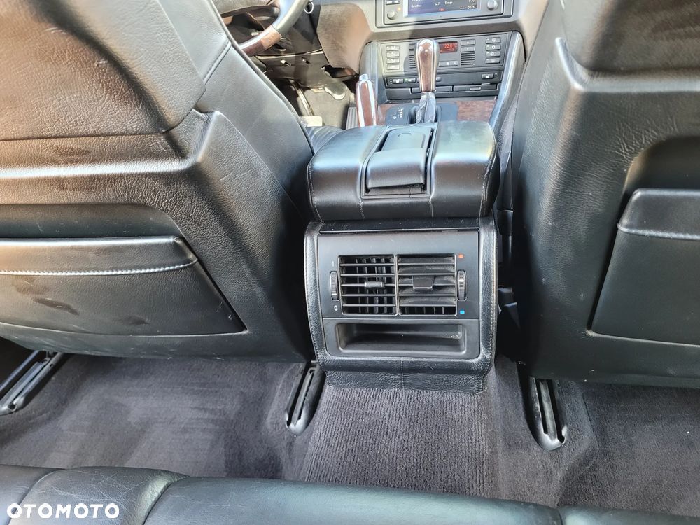 BMW Seria 5 - 25