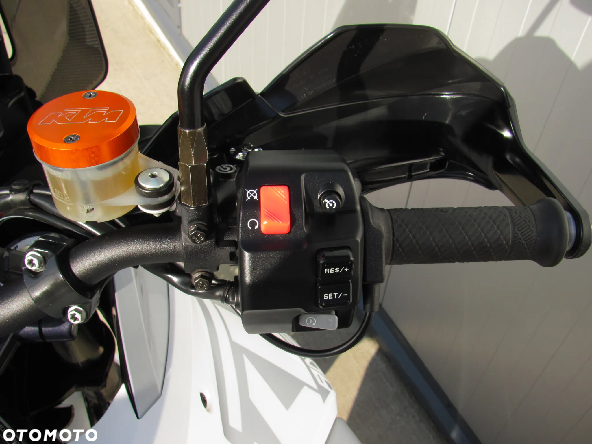 KTM Super Adventure - 16