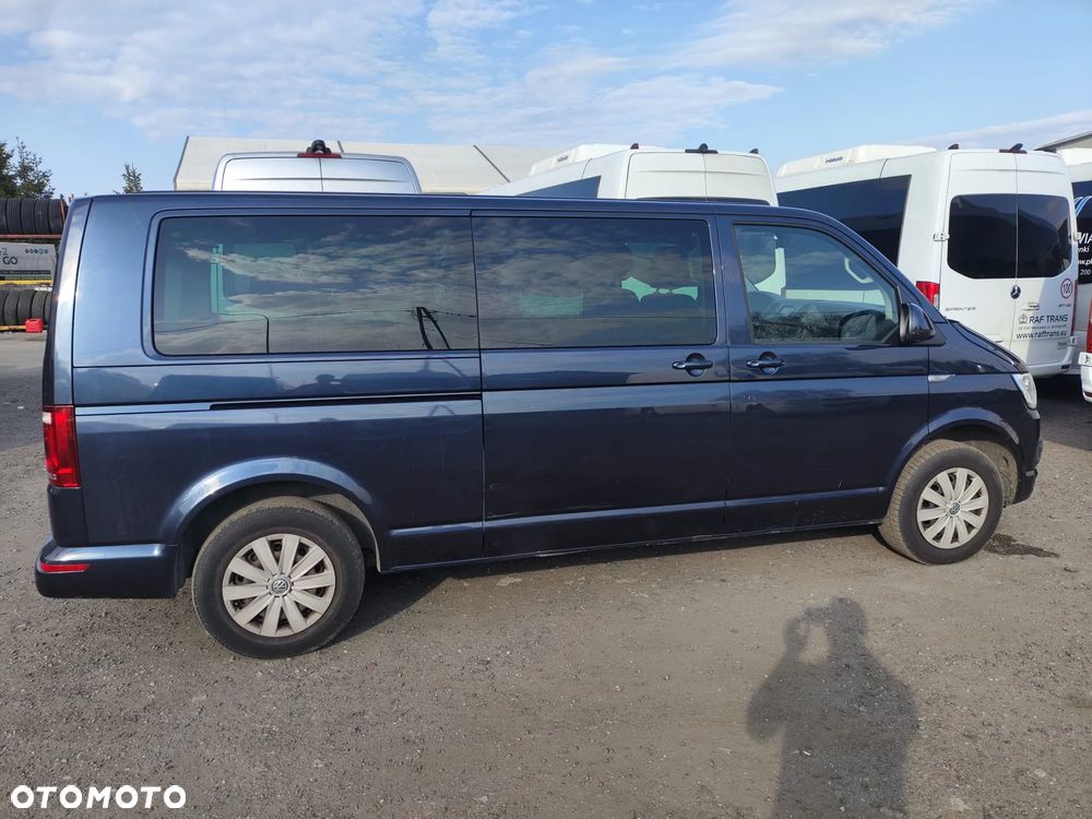 Volkswagen Caravelle - 5