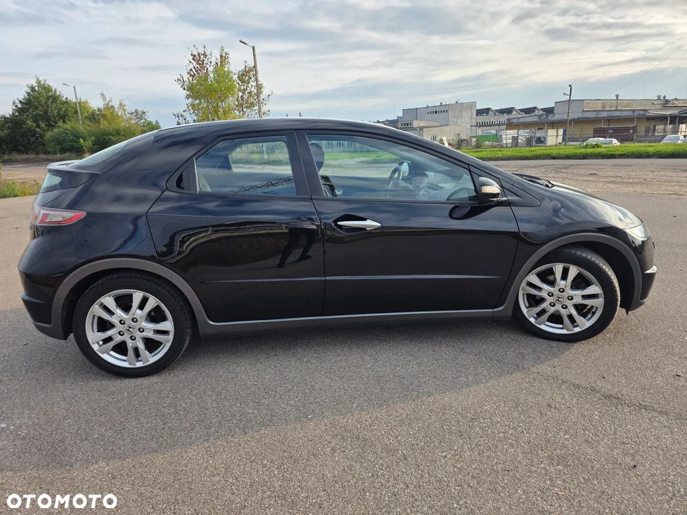 Honda Civic 1.8 Comfort - 9