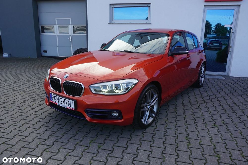 BMW Seria 1 120d Sport Line - 2
