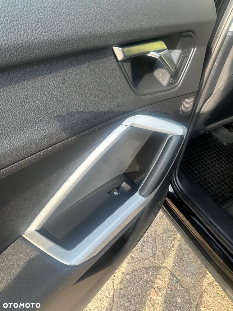 Audi Q3 2.0 TDI S tronic - 27