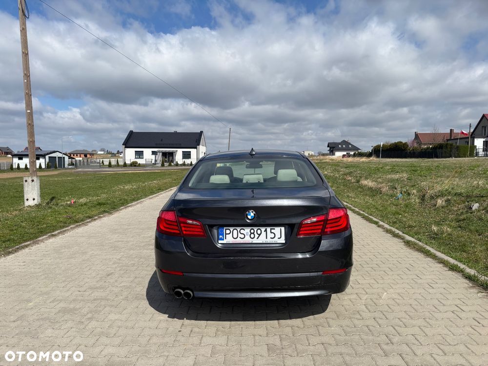 BMW Seria 5 520d Efficient Dynamics - 5