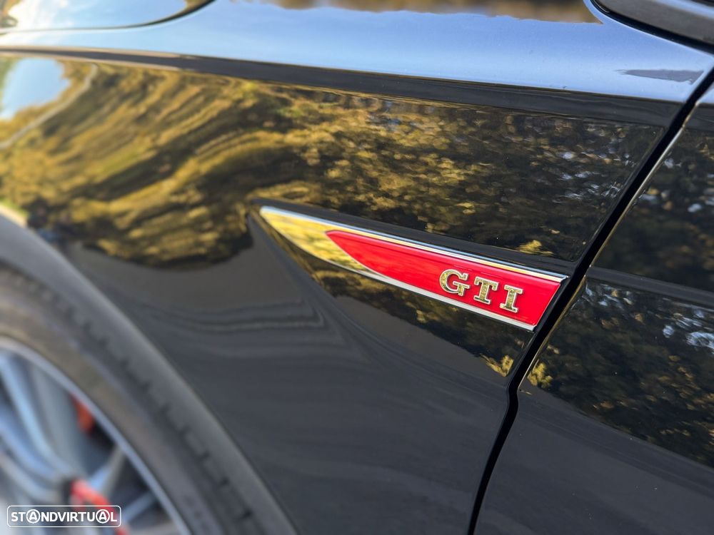 VW Polo 2.0 TSI GTI DSG - 17
