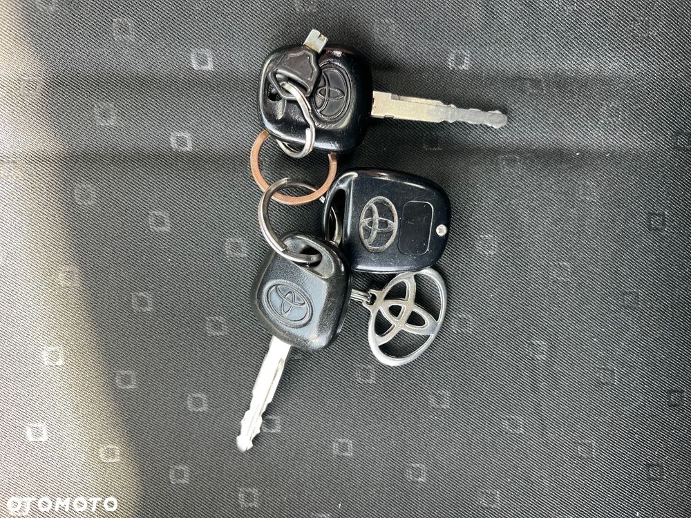 Toyota Yaris 1.0 Terra A/C - 18