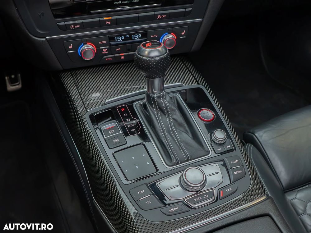 Audi RS6 4.0 TFSI Tiptronic - 34