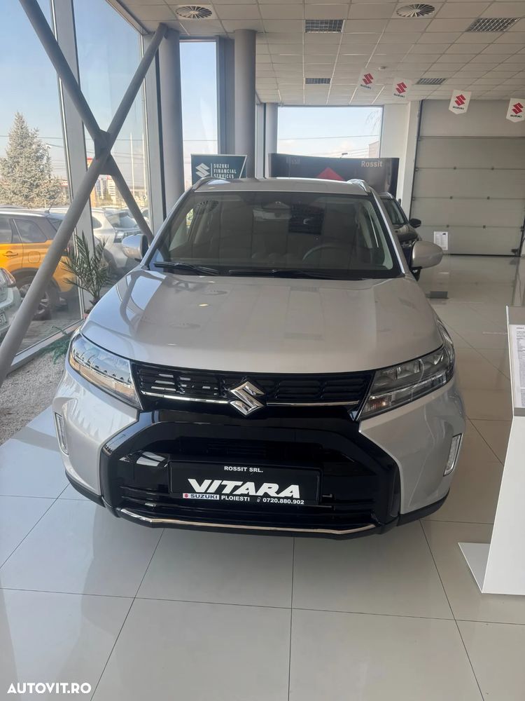 Suzuki Vitara 1.4 Boosterjet 6AT MHEV Passion - 2