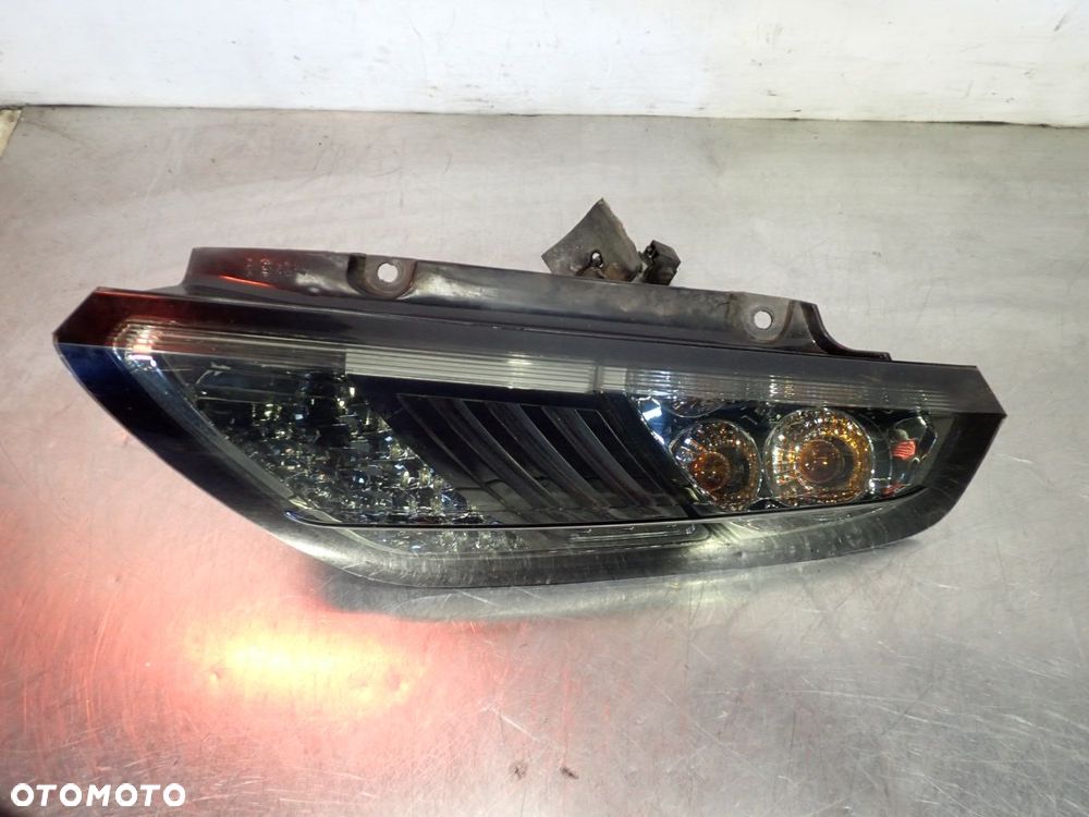 LAMPA PRAWA TYLNA FIAT GRANDE PUNTO - 3